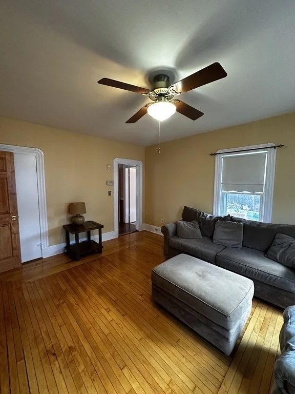 1 bed, 1 bath apartment for rent at 228 Cresent Ave Unit 1, Revere — photo 8 of 19