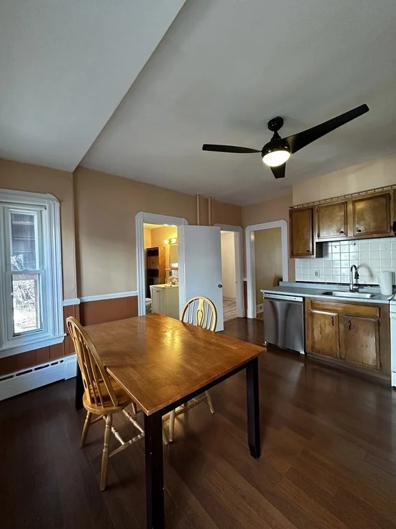1 bed, 1 bath apartment for rent at 228 Cresent Ave Unit 1, Revere — photo 10 of 19
