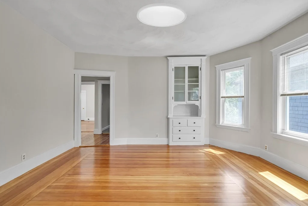 3 bed, 1 bath apartment for rent at 228 Harvard St Unit 2, Medford — photo 17 of 21