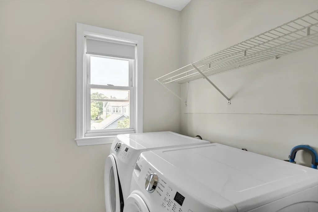 3 bed, 1 bath apartment for rent at 228 Harvard St Unit 2, Medford — photo 3 of 21