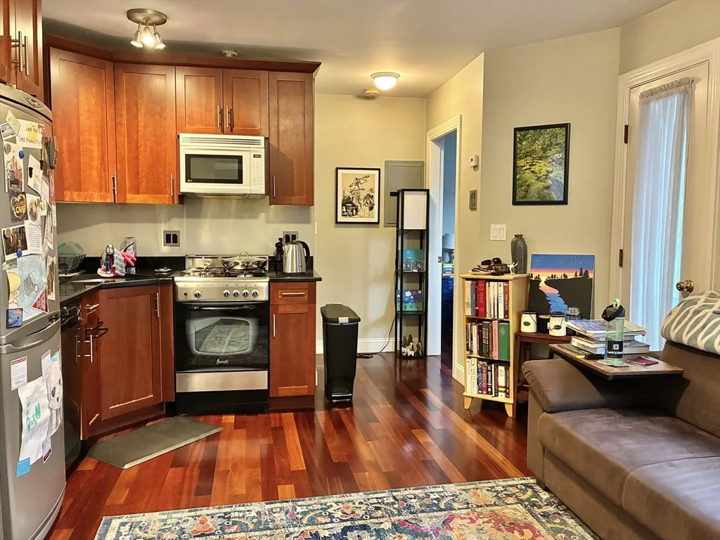 1 bed, 1 bath apartment for rent at 228 Hurley St Unit 2, East Cambridge