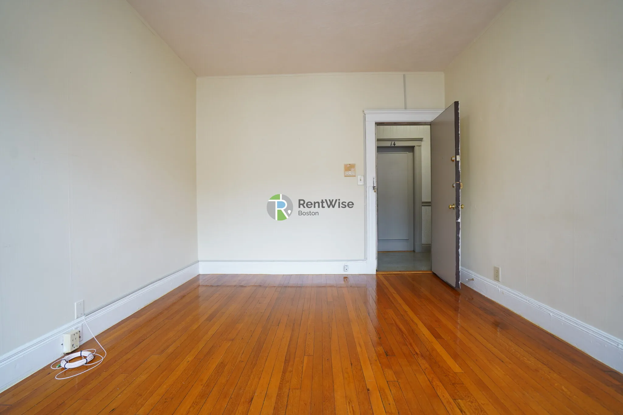 1 bed, 1 bath apartment for rent at 228 Kelton St Unit 16, Allston — photo 2 of 15