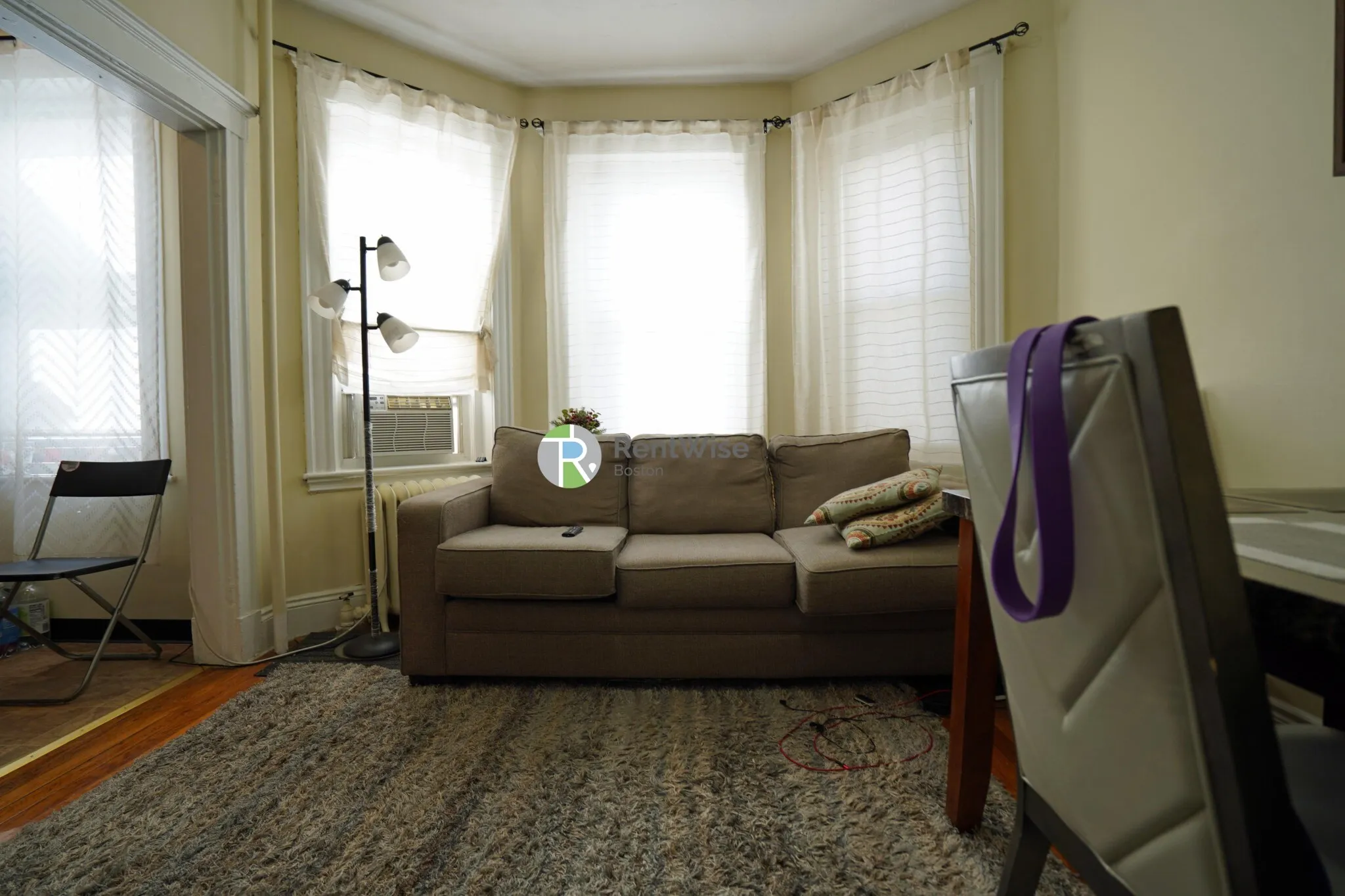 1 bed, 1 bath apartment for rent at 228 Kelton St Unit 2, Allston