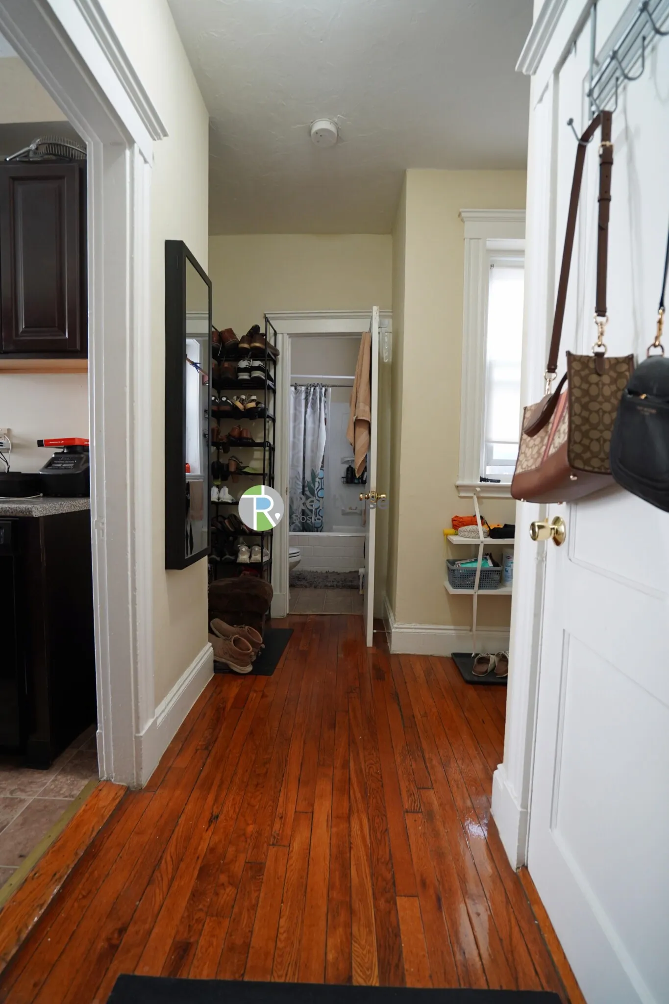 1 bed, 1 bath apartment for rent at 228 Kelton St Unit 2, Allston — photo 3 of 16