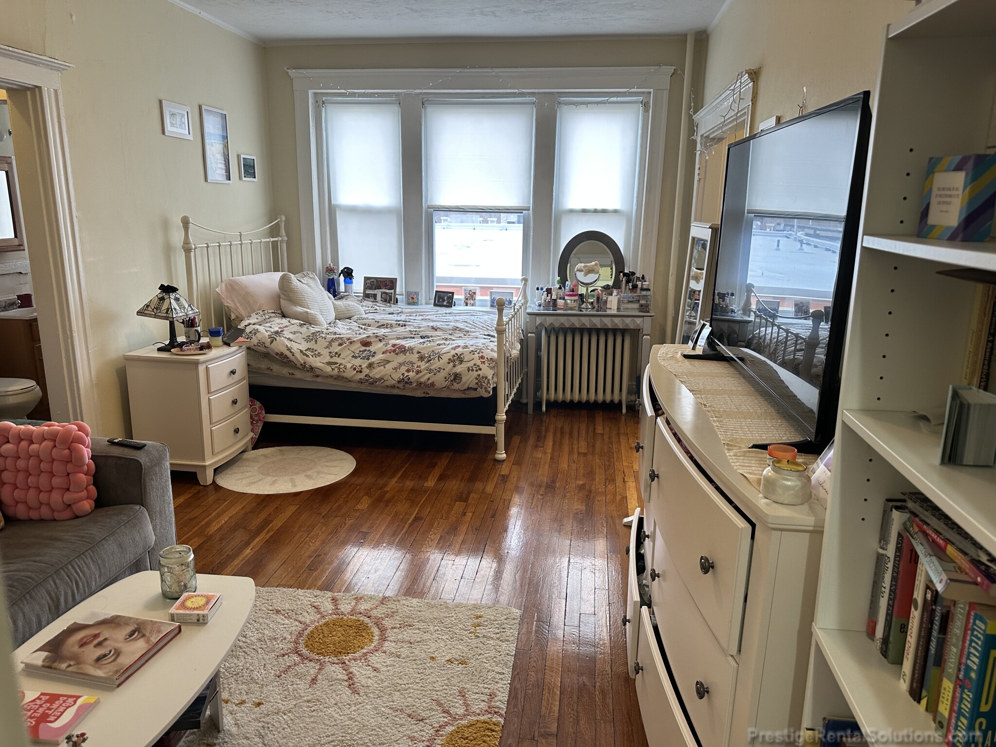 Studio bed, 1 bath apartment for rent at 228 Kelton St Unit 4, Allston