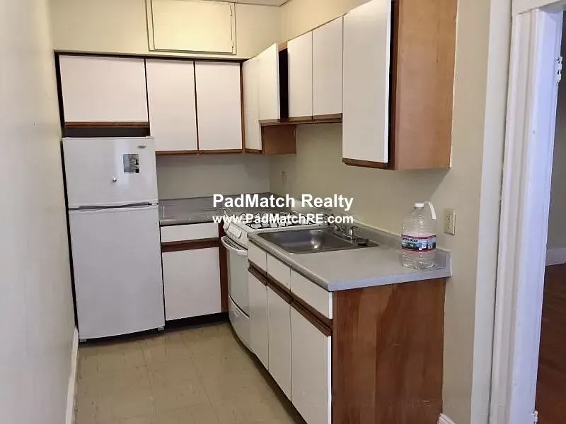 1 bed, 1 bath apartment for rent at 228 Kelton St Unit 9, Allston — photo 3 of 7