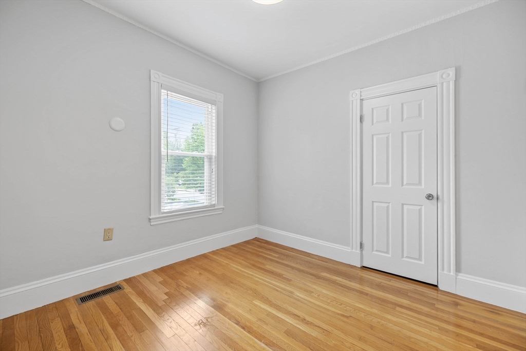 2 bed, 2 bath apartment for rent at 228 Langley Rd Unit 1, Newton Center — photo 5 of 12