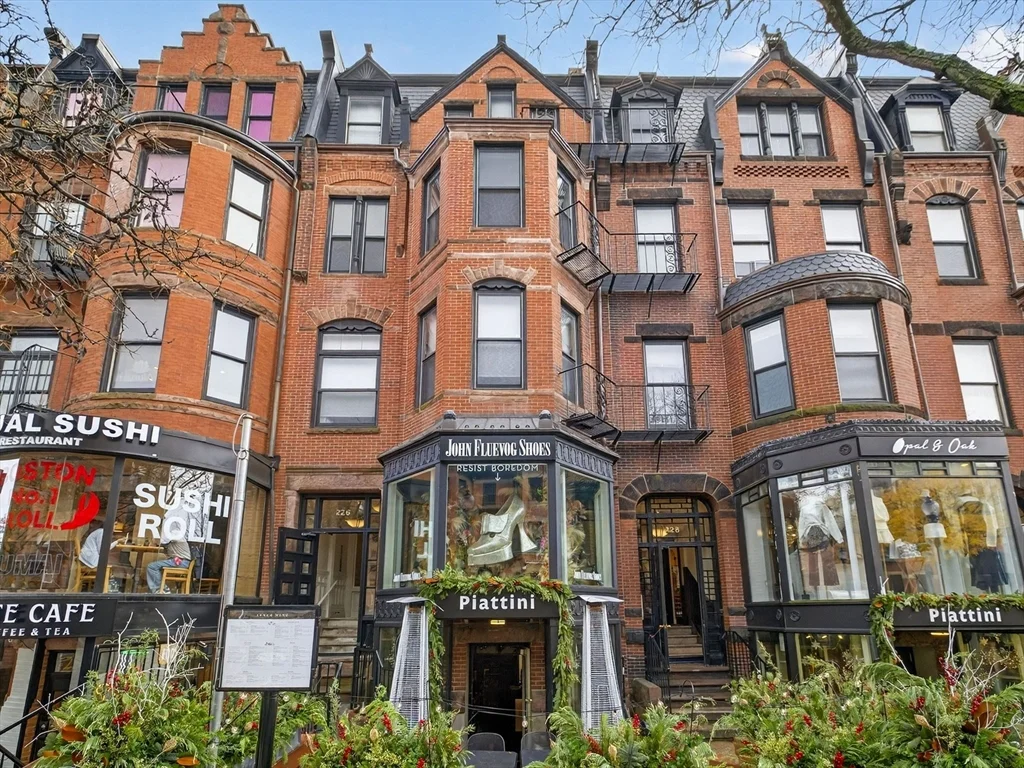 1 bed, 1 bath apartment for rent at 228 Newbury St Unit 31, Back Bay — photo 7 of 7