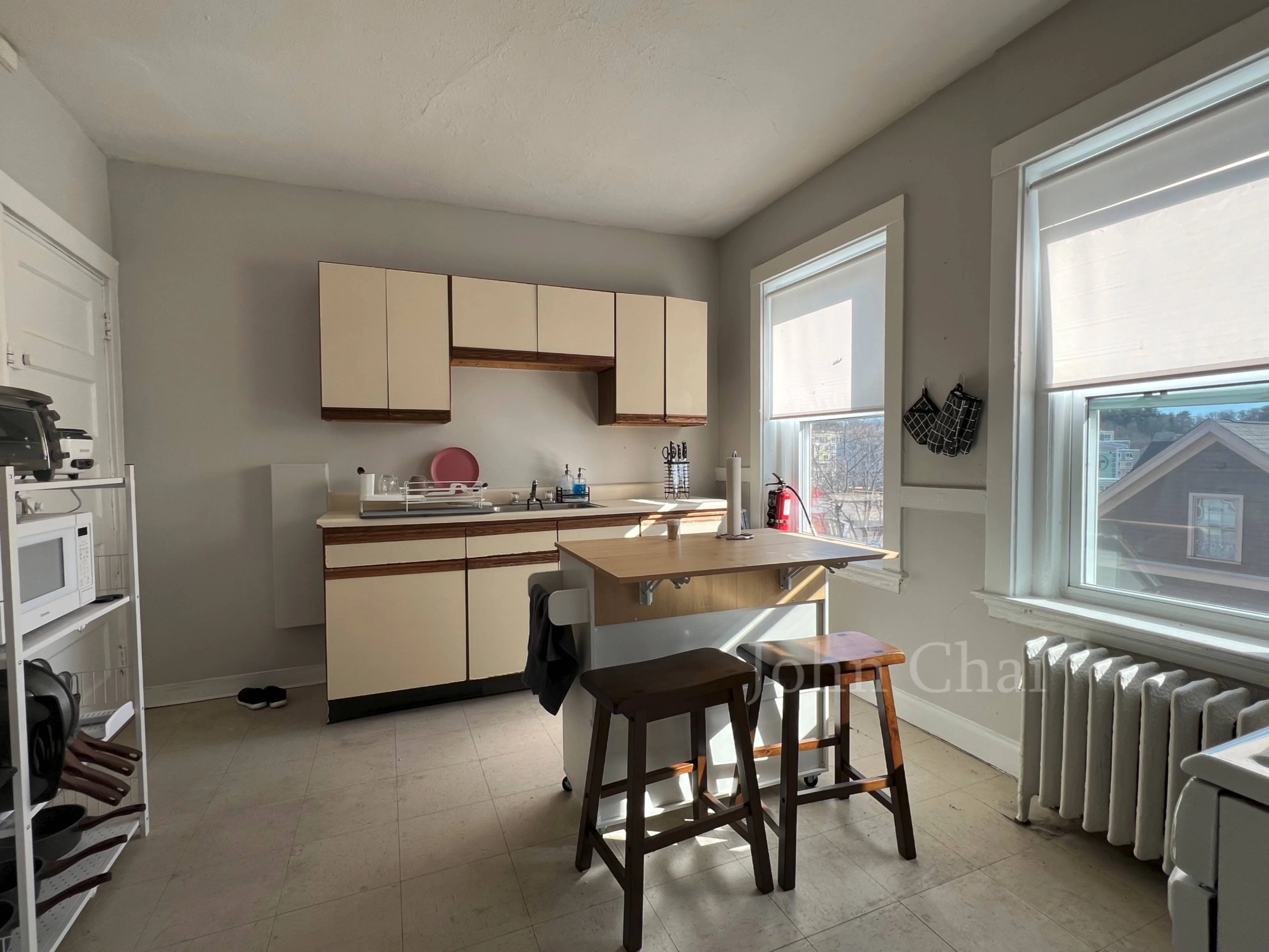 2 bed, 1 bath apartment for rent at 228 South St Unit 8, Jamaica Plain — photo 25 of 33