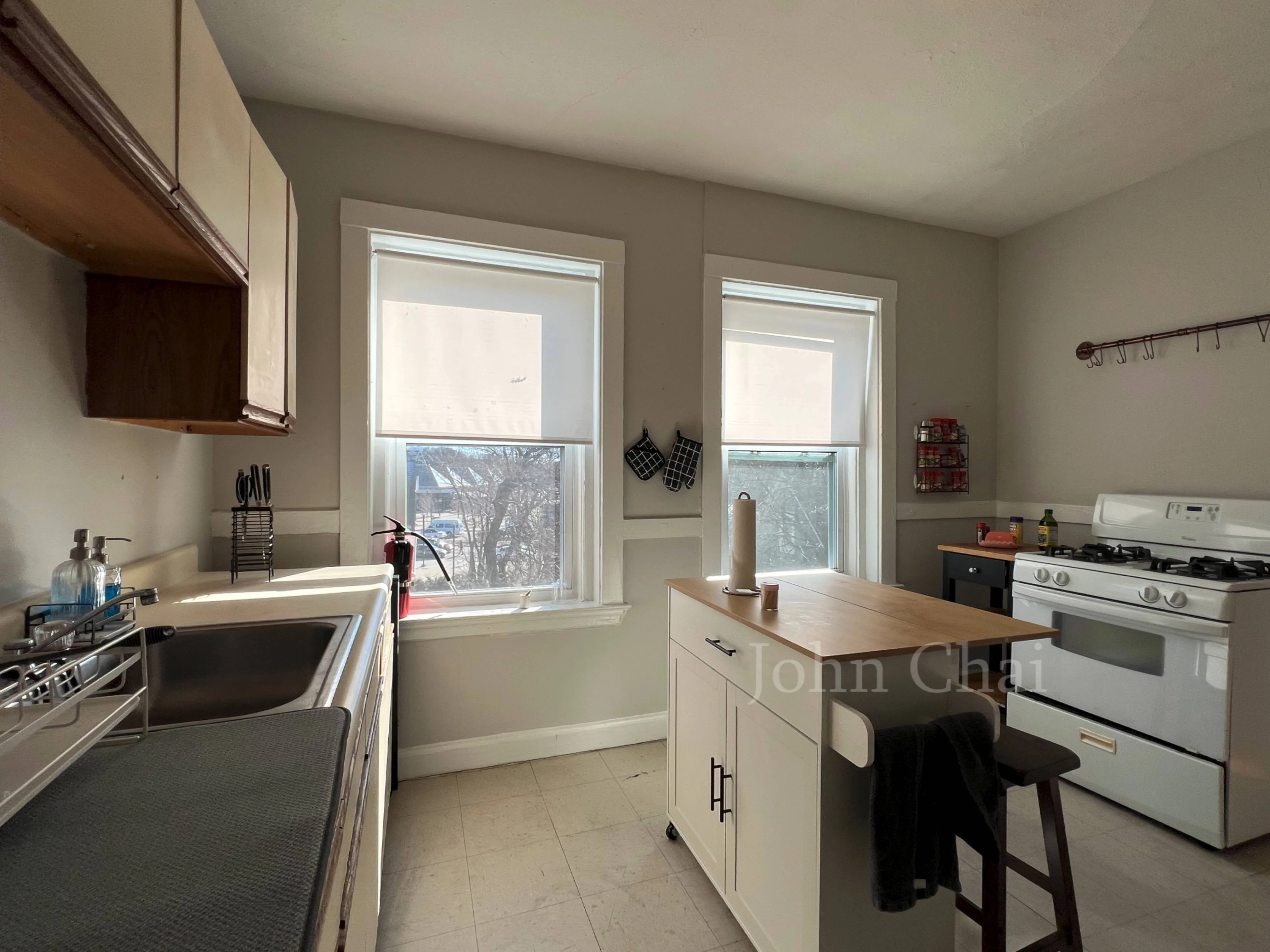 2 bed, 1 bath apartment for rent at 228 South St Unit 8, Jamaica Plain — photo 26 of 33