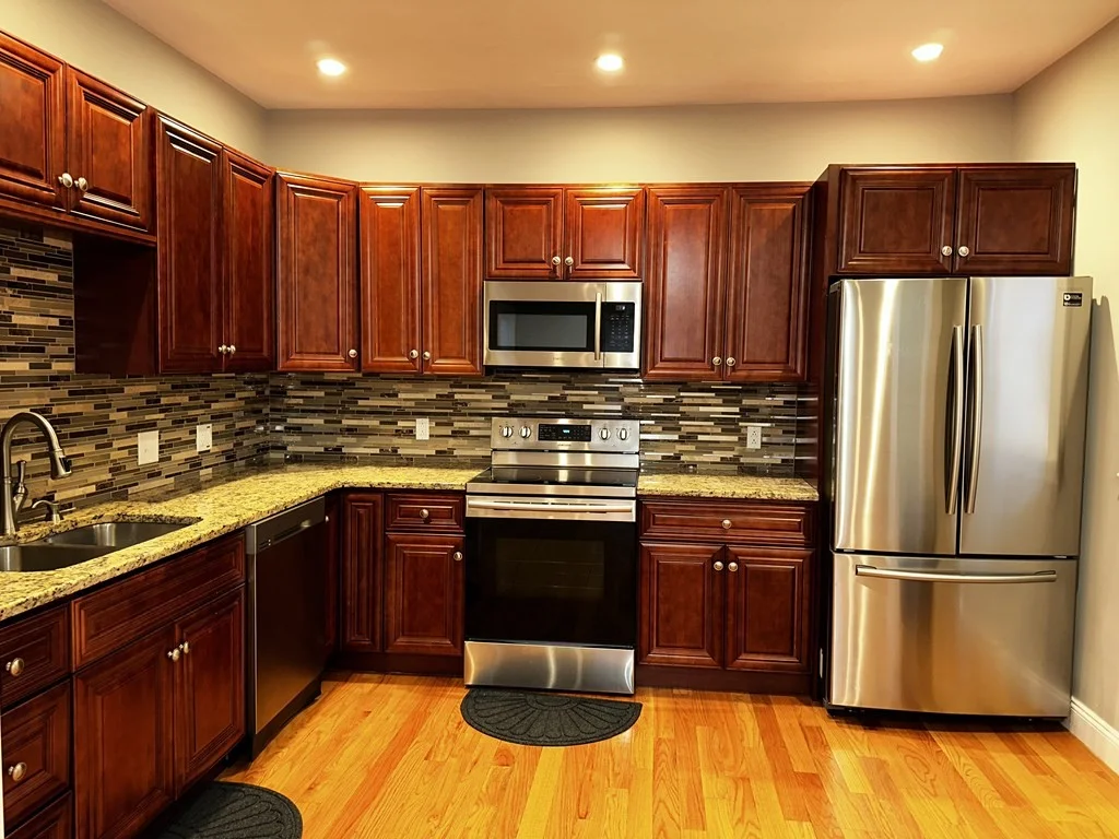 3 bed, 1 bath apartment for rent at 228 Spring St Unit 1, Brockton — photo 9 of 22