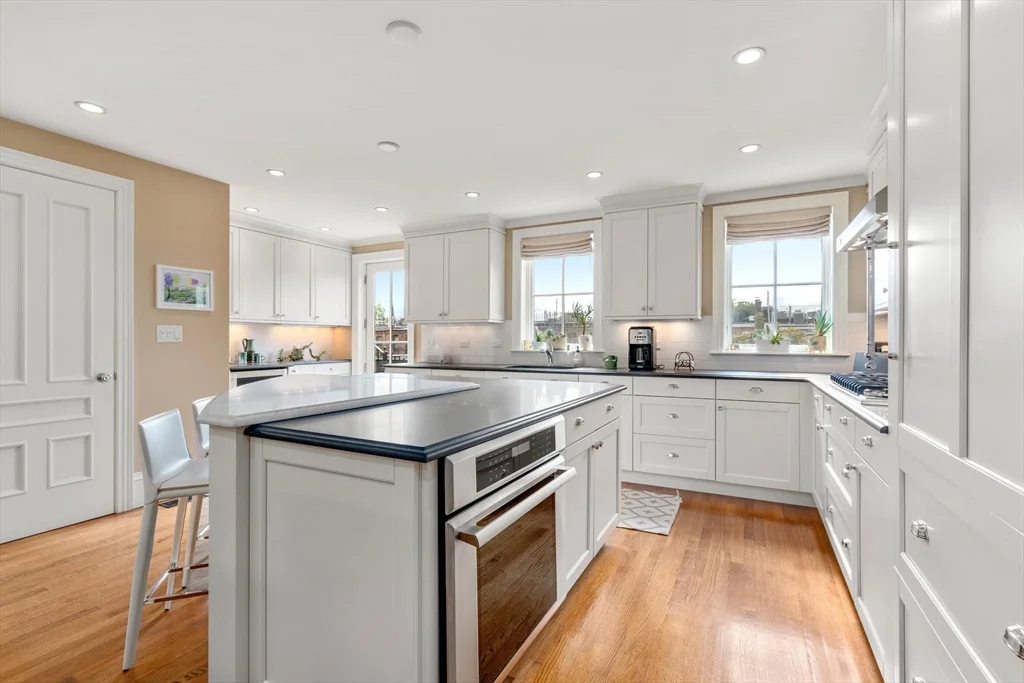 3 bed, 2 bath apartment for rent at 228 W Canton St Unit 2, South End — photo 31 of 42