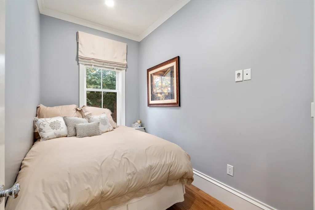3 bed, 2 bath apartment for rent at 228 W Canton St Unit 2, South End — photo 11 of 42