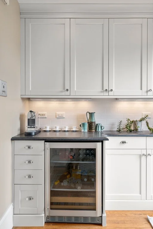 3 bed, 2 bath apartment for rent at 228 W Canton St Unit 2, South End — photo 33 of 42