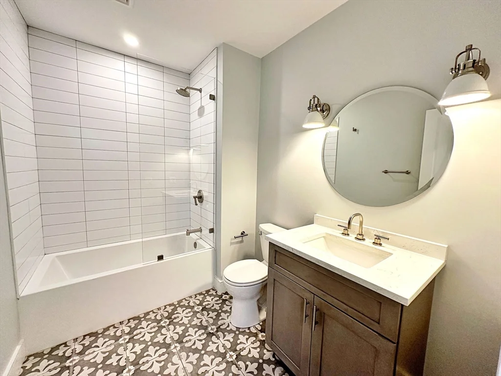 2 bed, 2 bath apartment for rent at 228 Webster St Unit 3, East Boston — photo 20 of 28