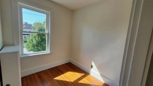 1 bed, 1 bath apartment for rent at 229 Belmont St Unit 2, Belmont — photo 12 of 17