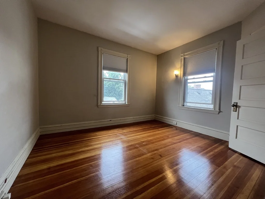 1 bed, 1 bath apartment for rent at 229 Belmont St Unit 3, Belmont — photo 11 of 17