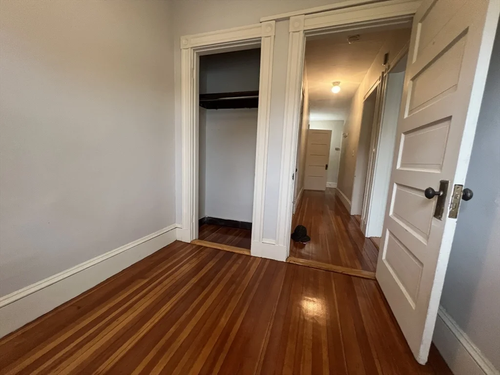 1 bed, 1 bath apartment for rent at 229 Belmont St Unit 3, Belmont — photo 14 of 17