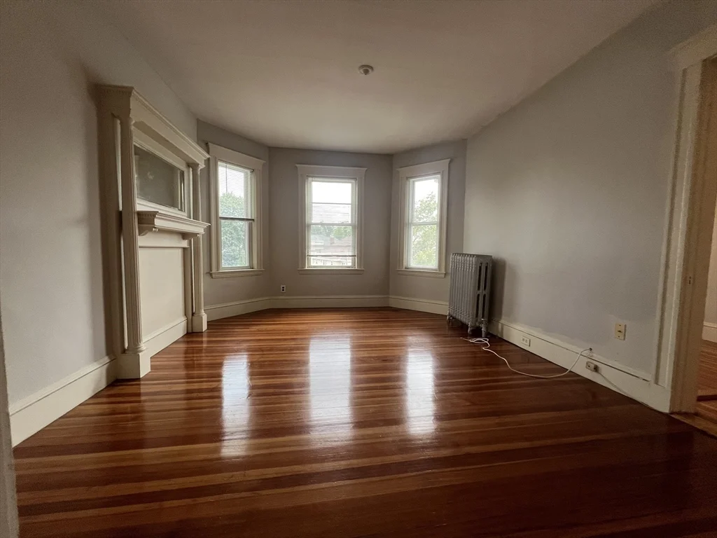 1 bed, 1 bath apartment for rent at 229 Belmont St Unit 3, Belmont — photo 2 of 17