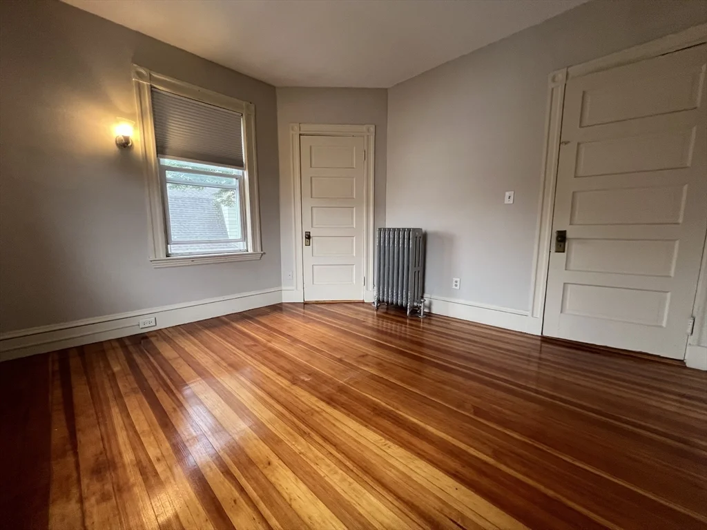 1 bed, 1 bath apartment for rent at 229 Belmont St Unit 3, Belmont — photo 10 of 17