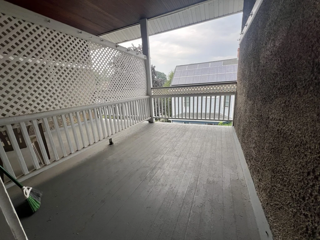 1 bed, 1 bath apartment for rent at 229 Belmont St Unit 3, Belmont — photo 12 of 17
