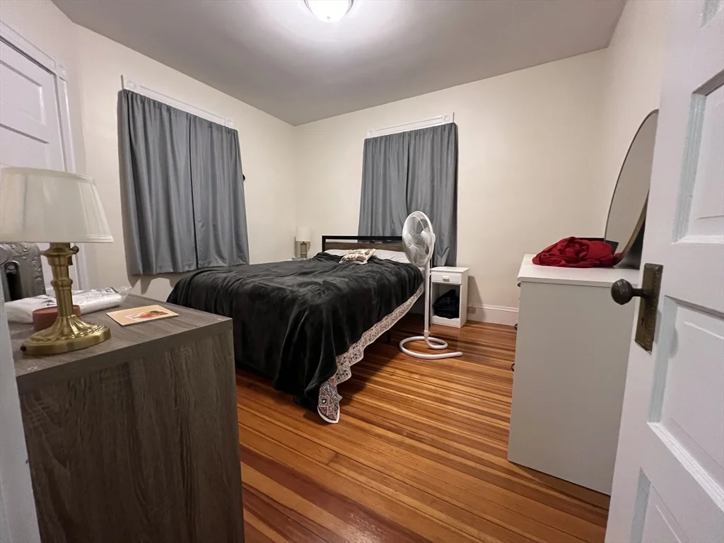 1 bed, 1 bath apartment for rent at 229 Belmont St Unit 4, Belmont — photo 12 of 20