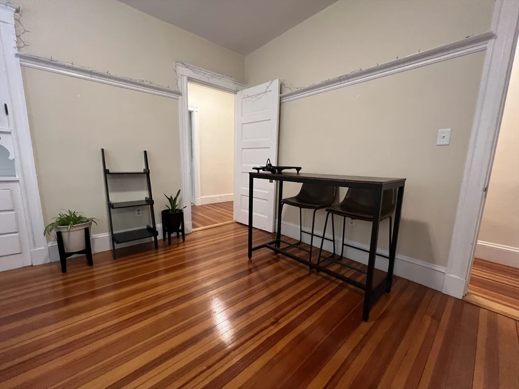 1 bed, 1 bath apartment for rent at 229 Belmont St Unit 4, Belmont — photo 8 of 20