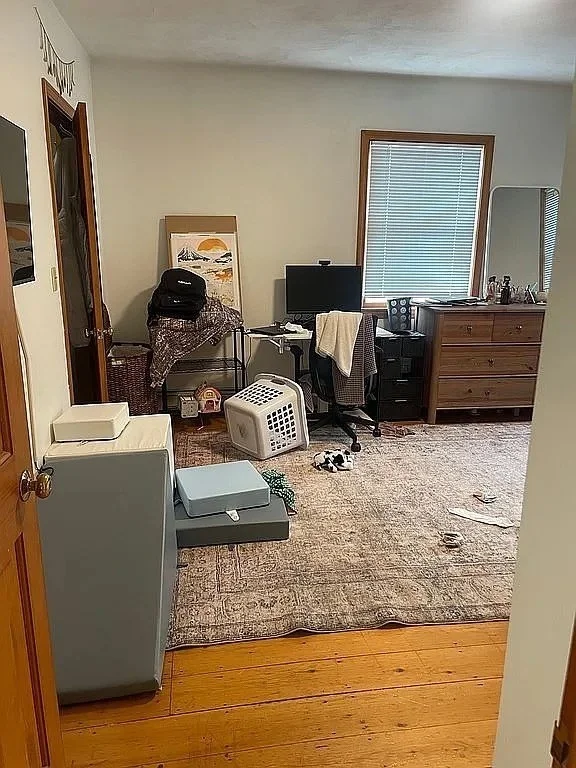 3 bed, 1 bath apartment for rent at 229 Chapel Unit 2, Nonantum — photo 6 of 21