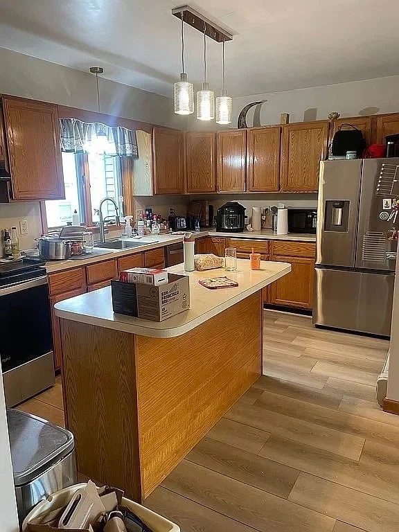 3 bed, 1 bath apartment for rent at 229 Chapel Unit 2, Nonantum