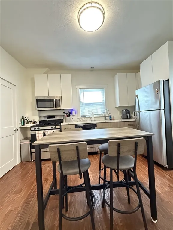 2 bed, 2 bath apartment for rent at 229 Charles St Unit 1, East Cambridge — photo 18 of 19