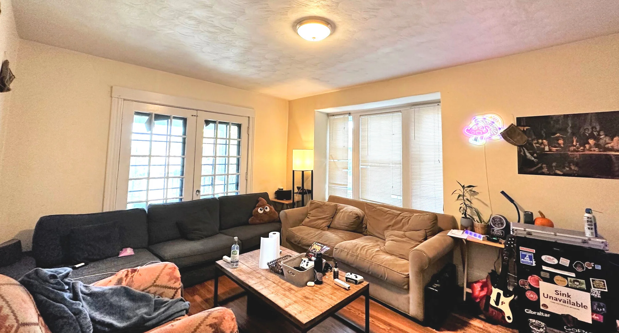 4 bed, 2 bath apartment for rent at 229 Chestnut Hill Ave Unit 1F, Brighton — photo 2 of 15