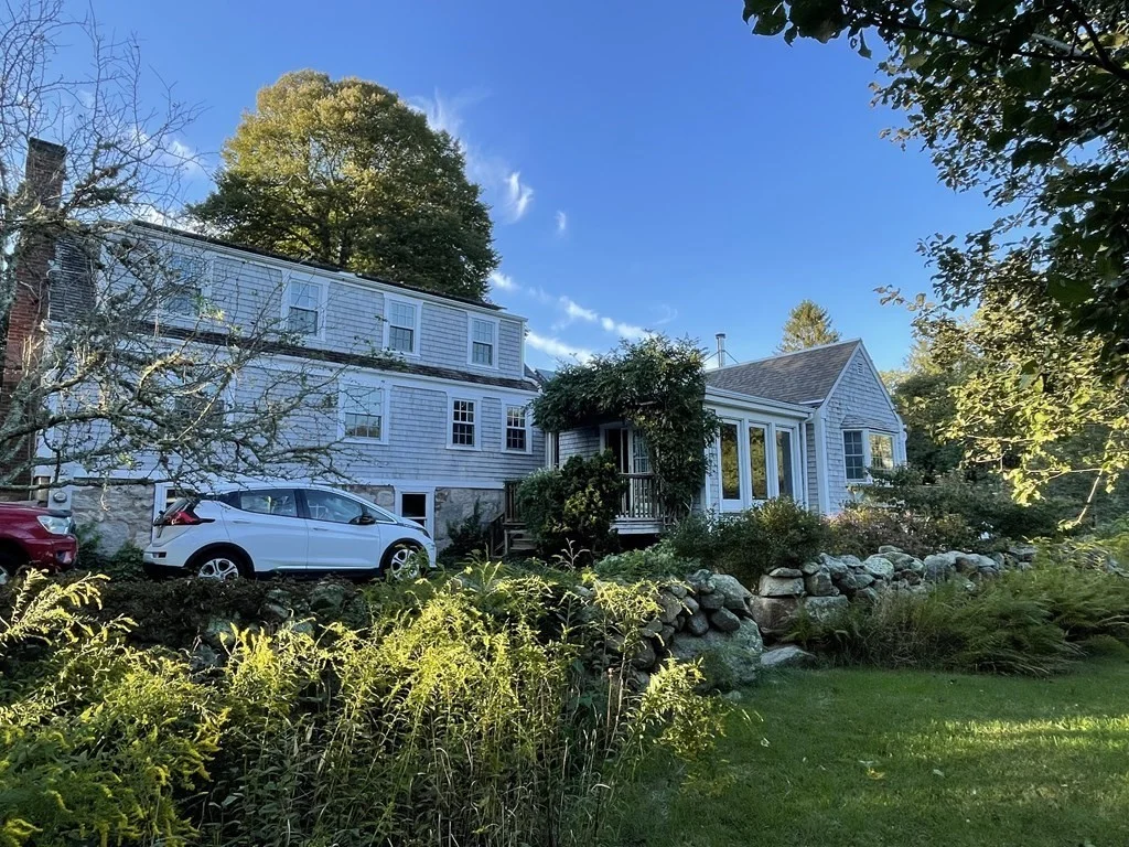 3 bed, 2 bath apartment for rent at 229 Cornell Rd Unit WINTER RENT, South Westport — photo 5 of 26
