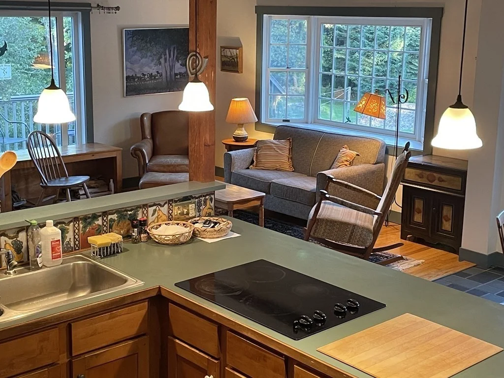 3 bed, 2 bath apartment for rent at 229 Cornell Rd Unit WINTER RENT, South Westport — photo 7 of 26
