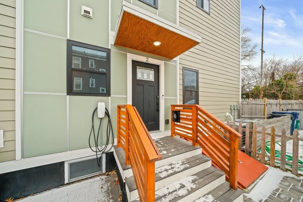 2 bed, 2 bath apartment for rent at 229 Elm St Unit 2, Inman Square — photo 21 of 25