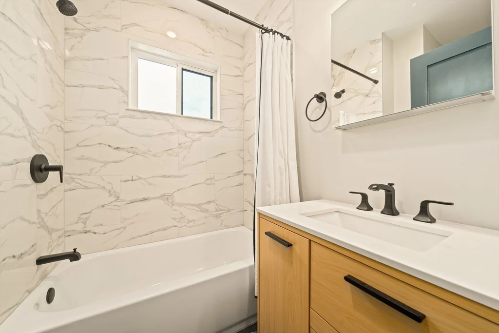 2 bed, 2 bath apartment for rent at 229 Elm St Unit 2, Inman Square — photo 17 of 25