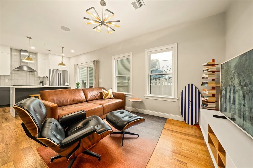 2 bed, 2 bath apartment for rent at 229 Elm St Unit 2, Inman Square — photo 1 of 25