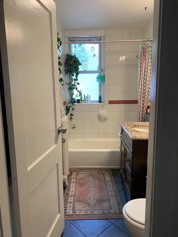 2 bed, 2 bath apartment for rent at 229 Freeman St Unit 2, Coolidge Corner — photo 9 of 12