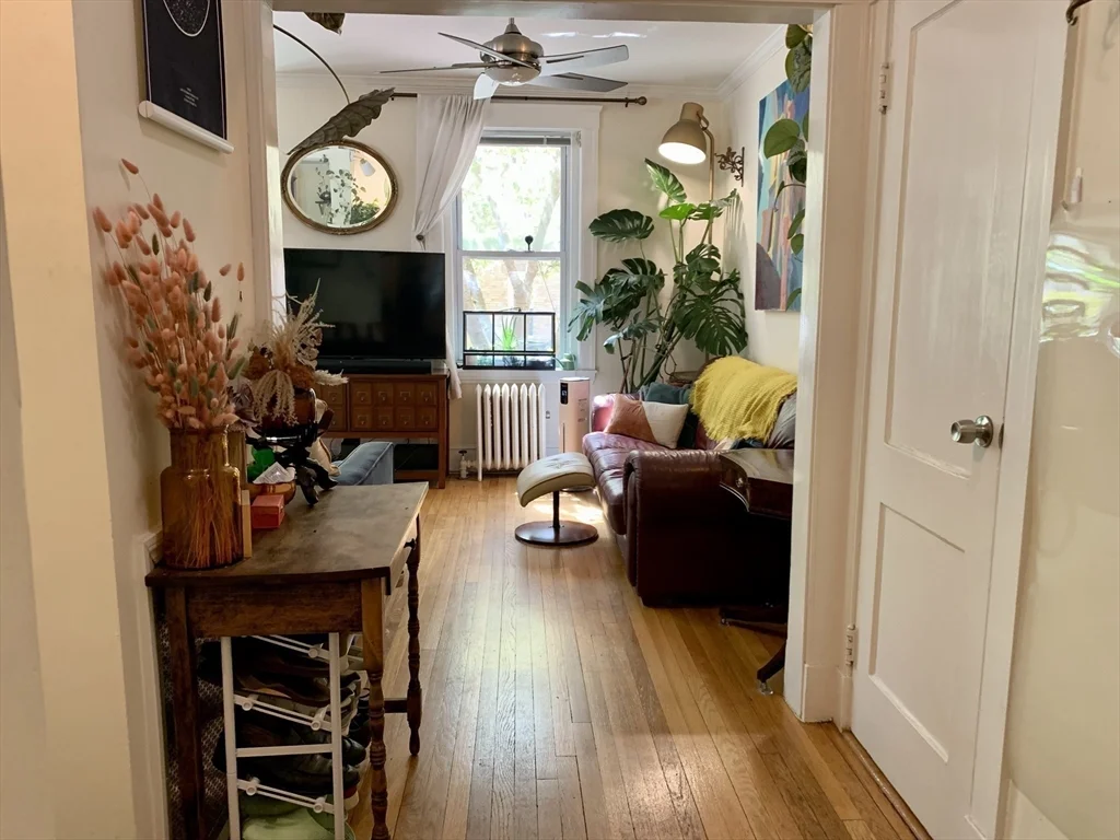 2 bed, 2 bath apartment for rent at 229 Freeman St Unit 2, Coolidge Corner — photo 6 of 12