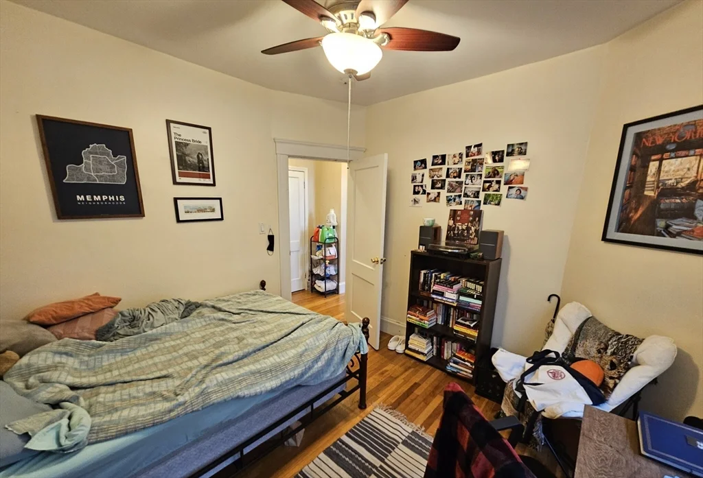 3 bed, 1 bath apartment for rent at 229 Freeman St Unit 3, Coolidge Corner — photo 5 of 10
