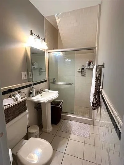 2 bed, 2 bath apartment for rent at 229 Freeman St Unit 6, Brookline — photo 14 of 15