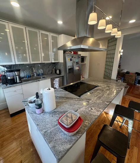 3 bed, 2 bath apartment for rent at 229 Harvard St Unit 1, The Port — photo 4 of 19