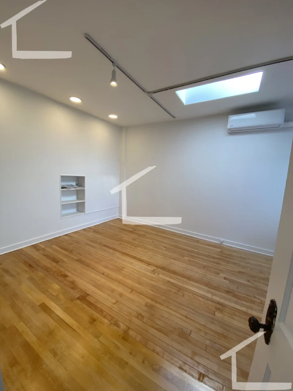 3 bed, 2 bath apartment for rent at 229 Harvard St Unit 6, The Port — photo 21 of 21