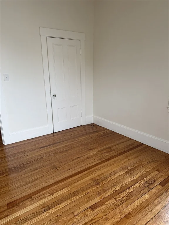 3 bed, 1 bath apartment for rent at 229 Jackson St Unit 1, Lawrence — photo 12 of 22