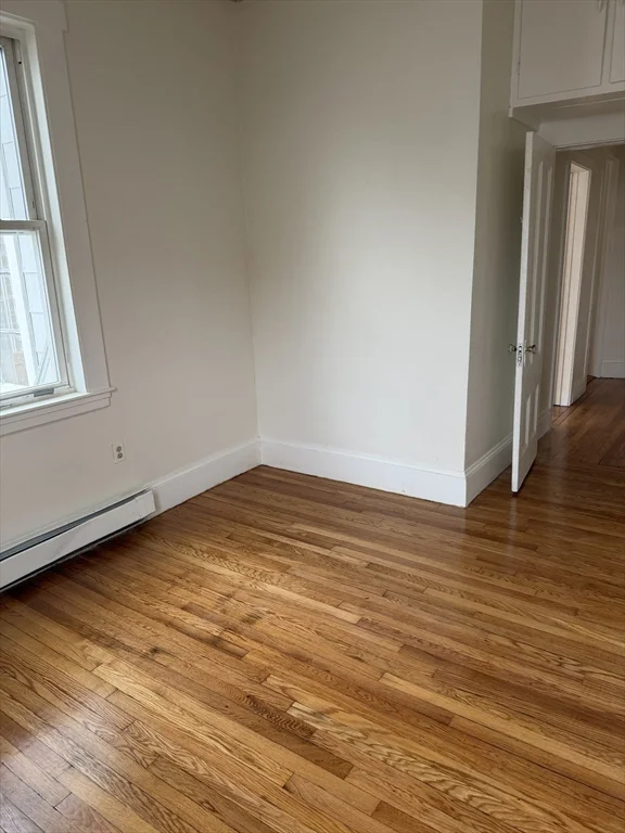 3 bed, 1 bath apartment for rent at 229 Jackson St Unit 1, Lawrence — photo 17 of 22