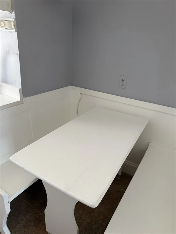1 bed, 1 bath apartment for rent at 229 Jackson St Unit 2nd Fl Rear, Lawrence — photo 6 of 14