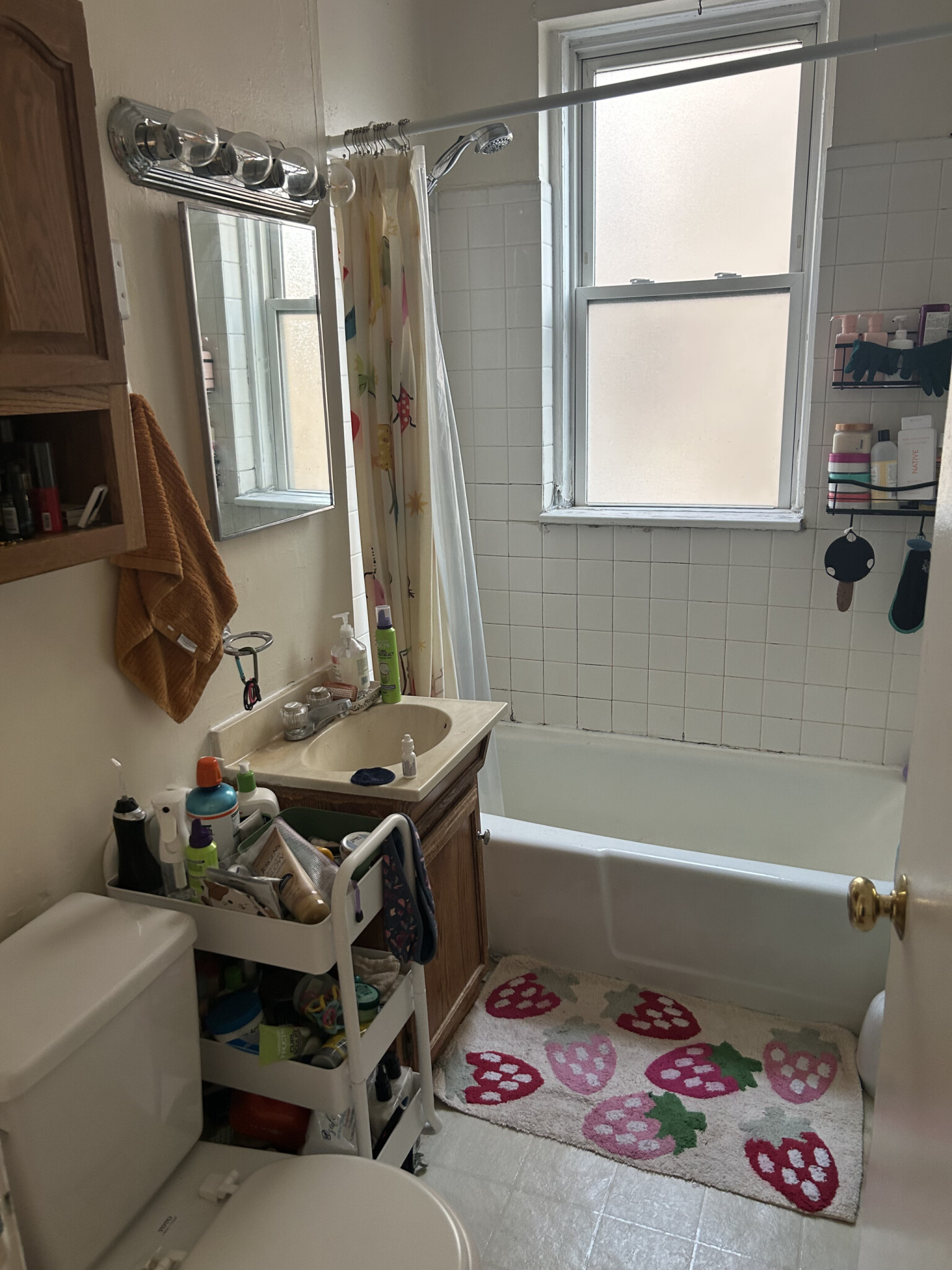 2 bed, 1 bath apartment for rent at 229 Kelton St Unit 7D, Allston — photo 12 of 14