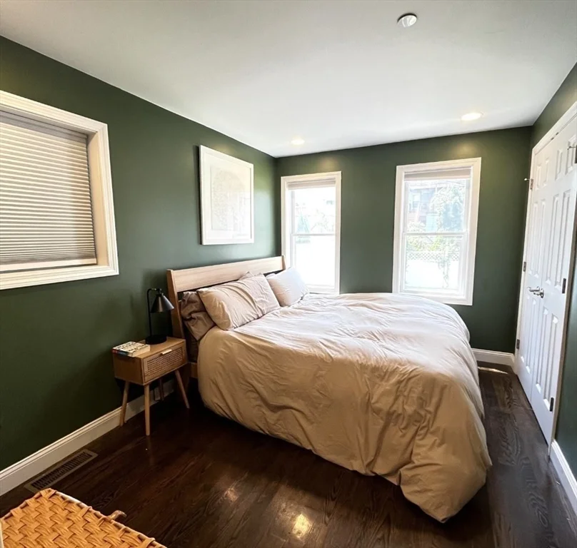 2 bed, 2 bath apartment for rent at 229 Maverick Unit 1, East Boston — photo 11 of 20