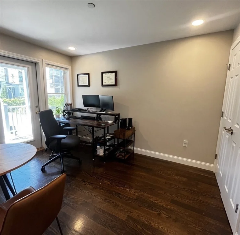 2 bed, 2 bath apartment for rent at 229 Maverick Unit 1, East Boston — photo 12 of 20