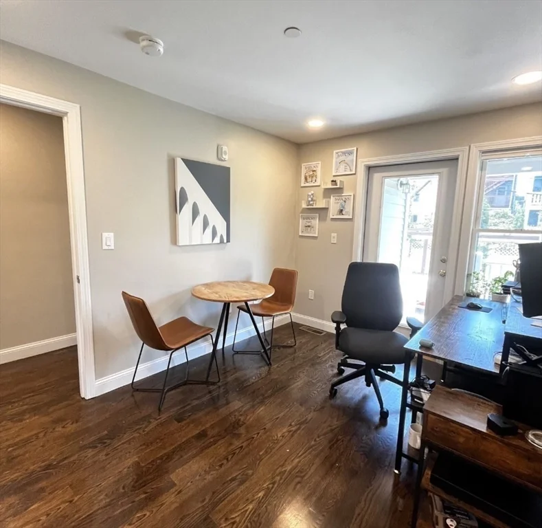 2 bed, 2 bath apartment for rent at 229 Maverick Unit 1, East Boston — photo 13 of 20