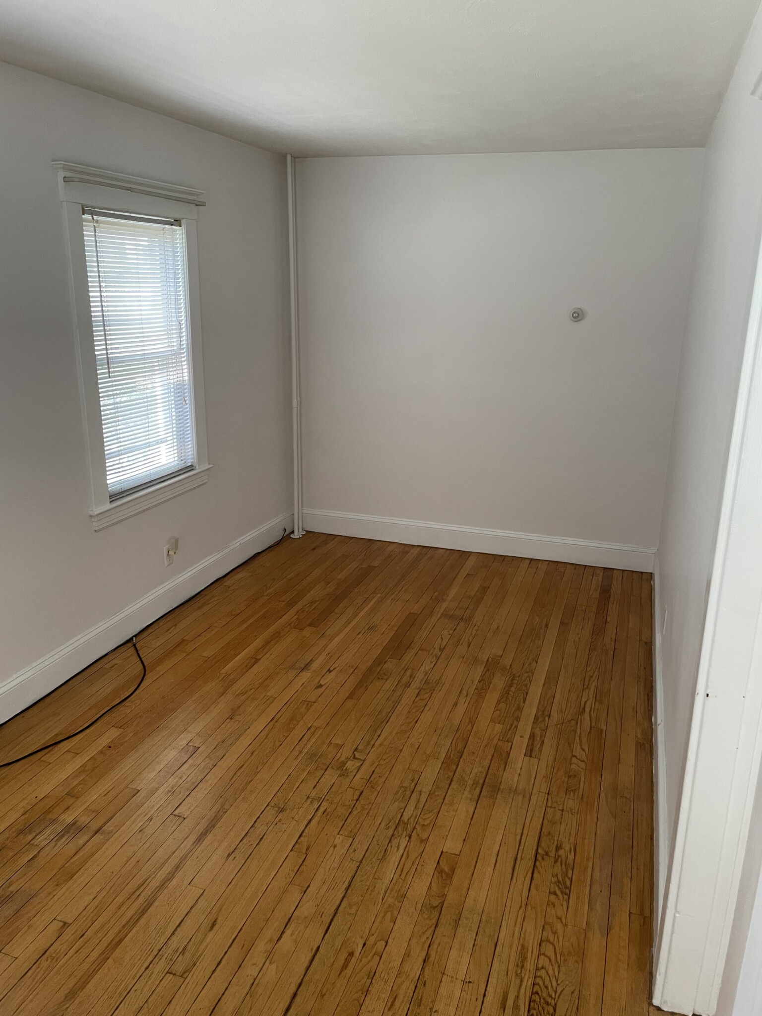 2 bed, 1 bath apartment for rent at 229 River St Unit 1, West Newton — photo 3 of 11